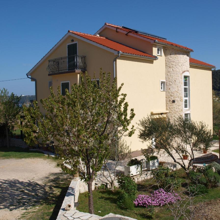 Apartments Batistic Supetarska Draga Luaran gambar