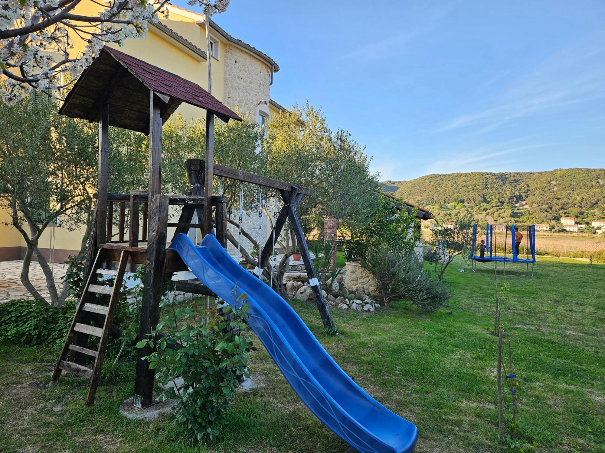 Apartments Batistic Supetarska Draga Luaran gambar